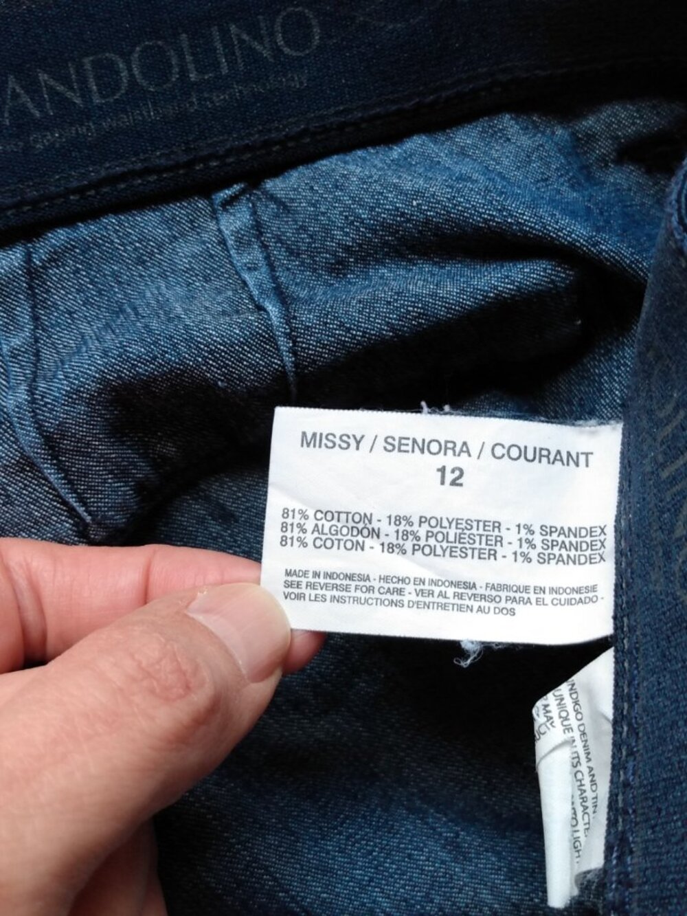 Bandolino Women’s Dark Blue Capris Maureen Comfort Waist Denim Jeans Size 12 EUC - Picture 11 of 11